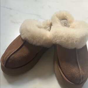 UGG Tan Slippers with Plush Cream Lining